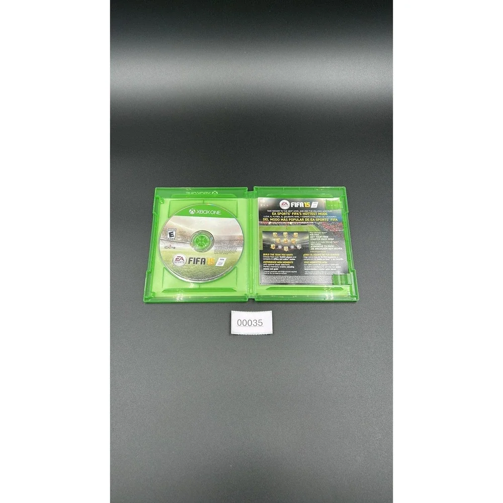 FIFA 15 Xbox One EA Sports Soccer Game Lionel Messi Clint Dempsey Cover